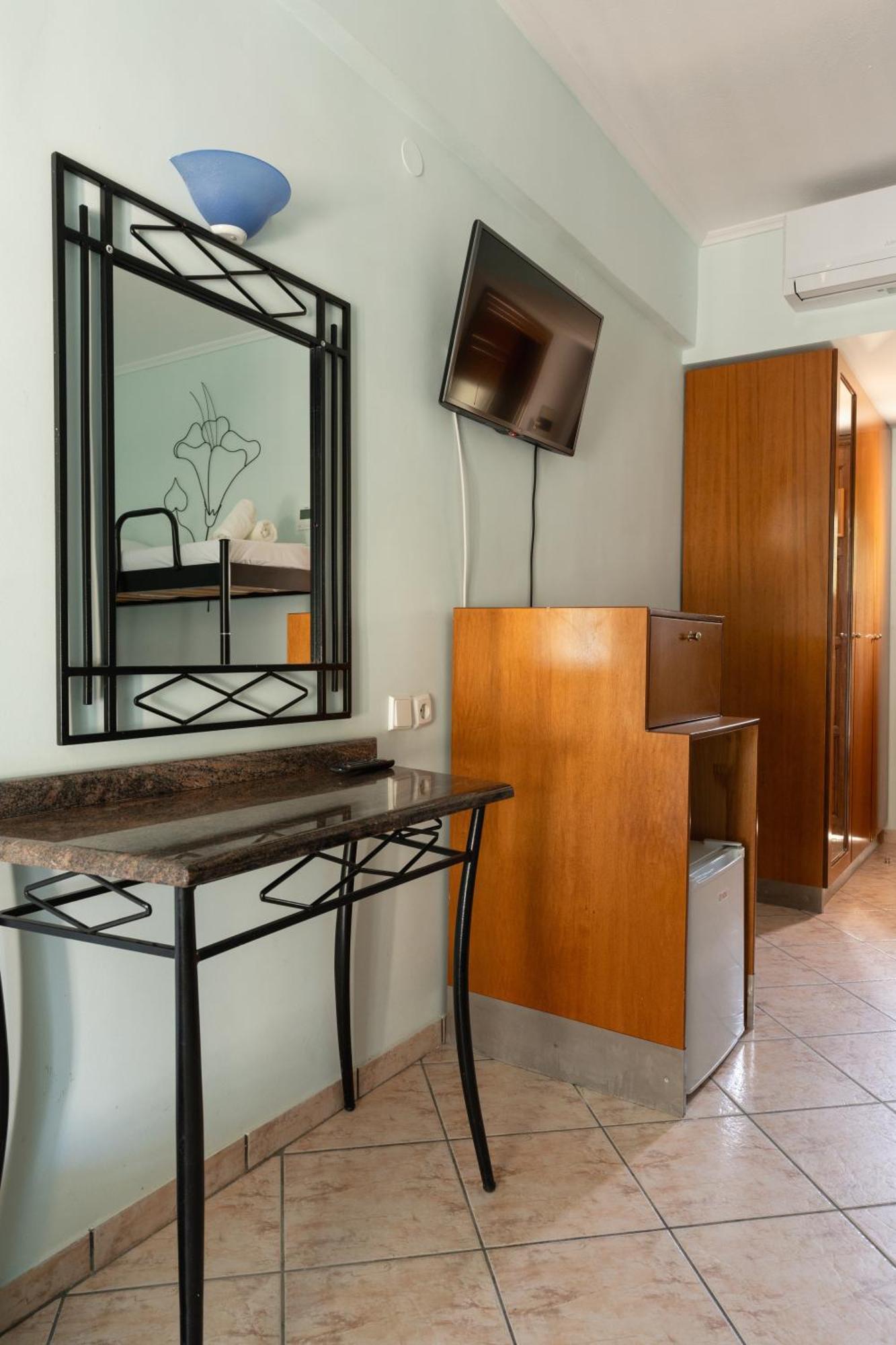 Hotel Makednos 尼基季 外观 照片