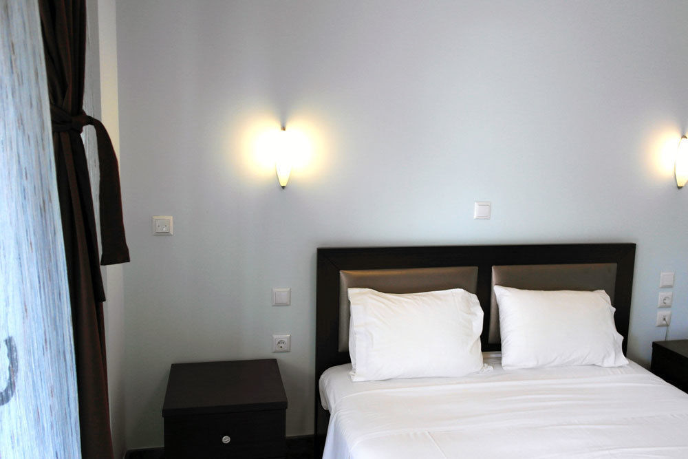 Hotel Makednos 尼基季 外观 照片